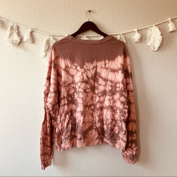 SOLD Easel | Tie Dye Sweatshirt - Picture 2 of 5